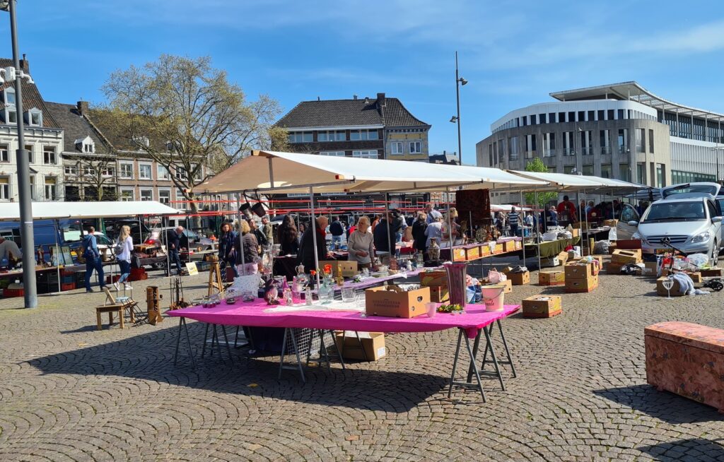 Kadootjes markt in Zaandam